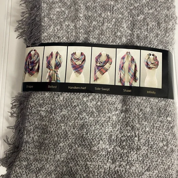 New full size blanket scarf 🧣 - Picture 5 of 6